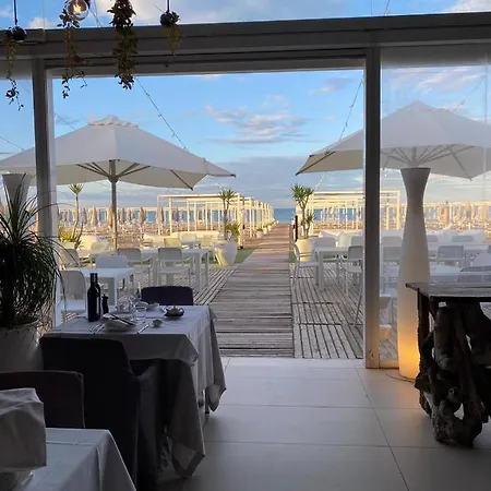 Aqua - Houseboat Experience * Giulianova