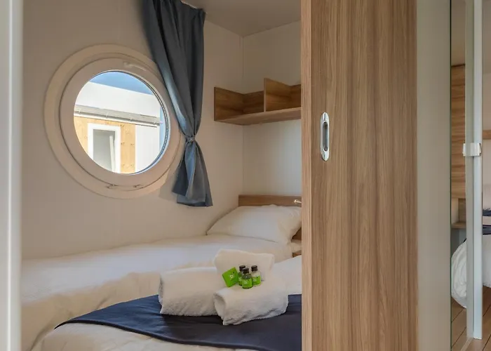 Aqua - Houseboat Experience Botel Giulianova